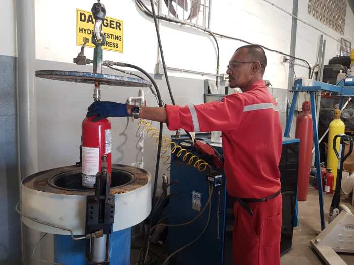 Hydrostatic testing of fire extinguishers